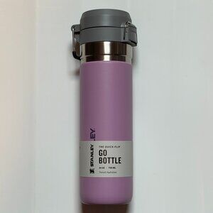 NEW Stanley The Quick Flip Go Bottle 24 OZ Lilac